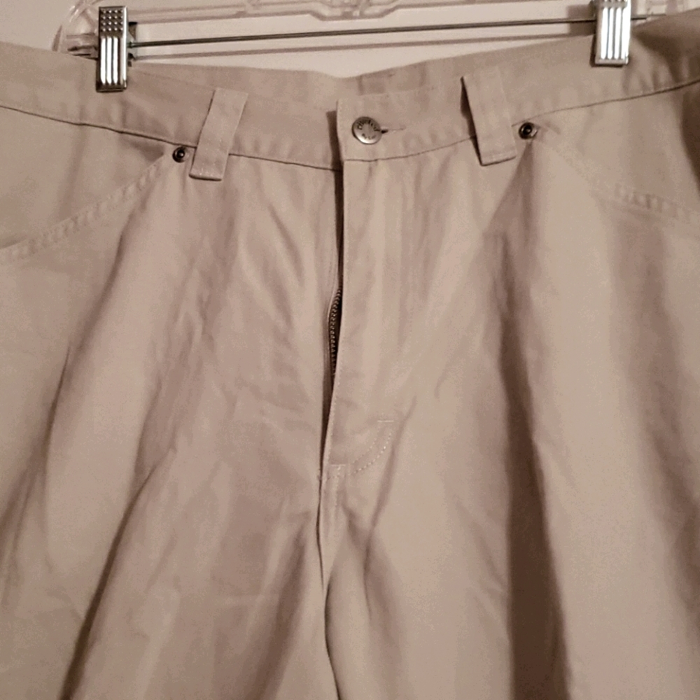 RIVETED BY LEE Beige Capri